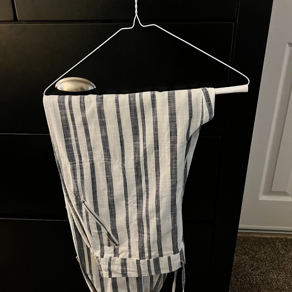 Drawstring Joggers - Picture 2 of 2